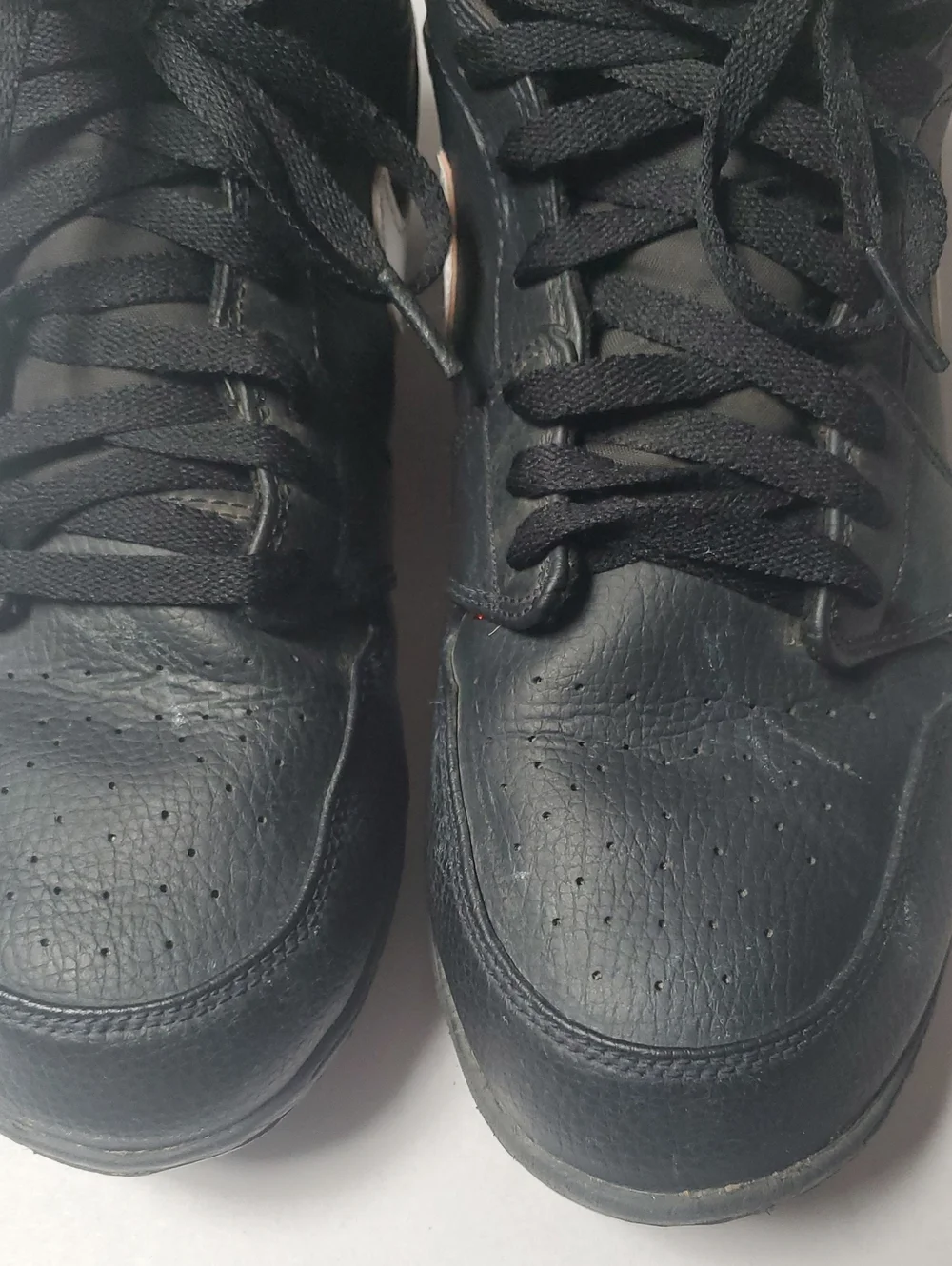 Jordan 1 Mid TD Mens Football Cleats Size 9.5 Black and White